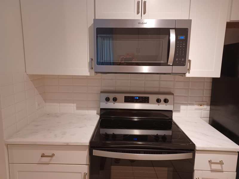 706 E VILLA Circle, Boynton Beach FL 33435