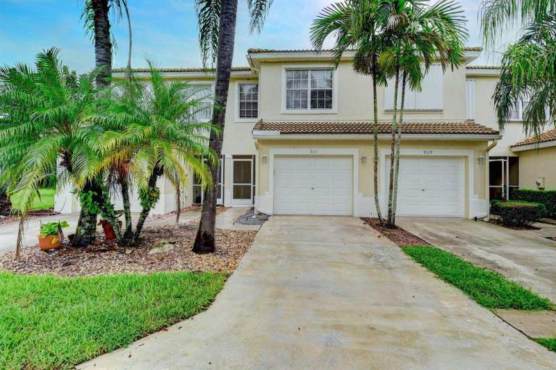 9113 Tremezzo Lane, Boynton Beach FL 33472