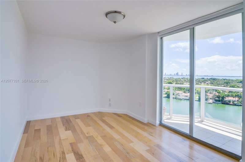 5900 Collins Ave # 1508, Miami Beach FL 33140