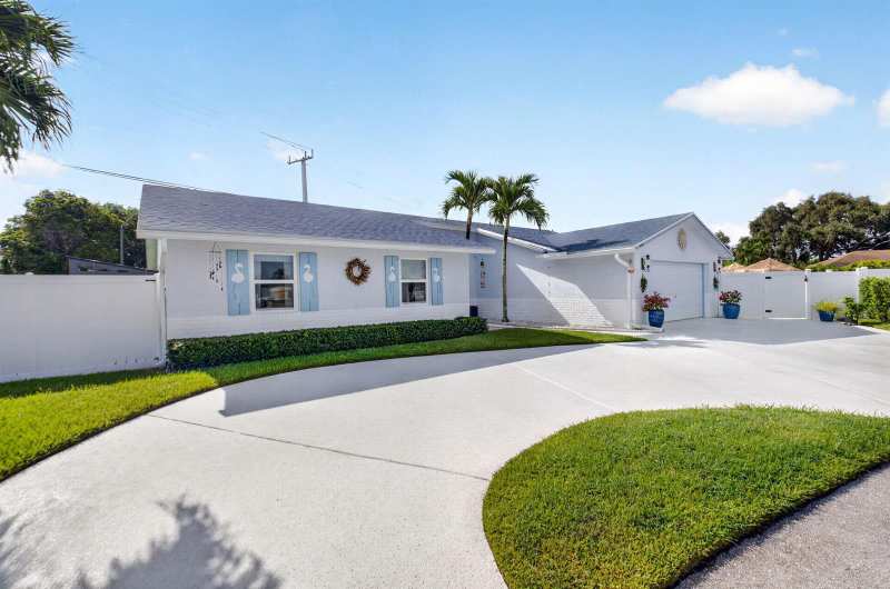 4010 BLUE SAGE Path, Boynton Beach FL 33436