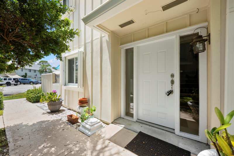 6151 Riverwalk Lane Unit 8, Jupiter FL 33458