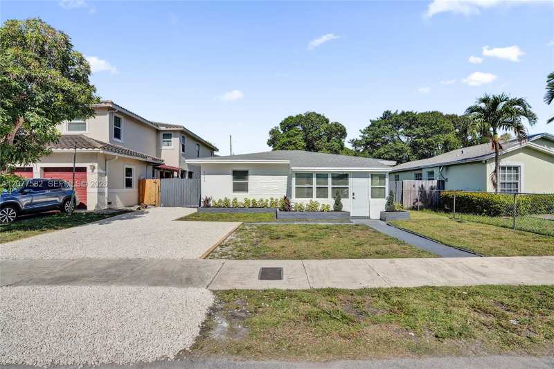 1115 NW 1st Ave, Fort Lauderdale FL 33311