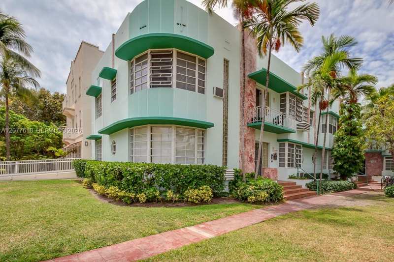 1258 Pennsylvania Ave # 9, Miami Beach FL 33139
