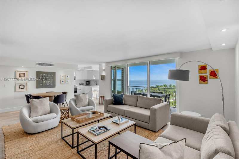 607 Ocean Dr # 10K, Key Biscayne FL 33149