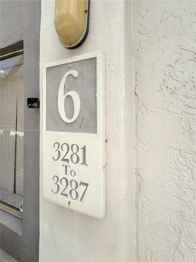 3287 Coral Lake Dr # 3287, Coral Springs FL 33065