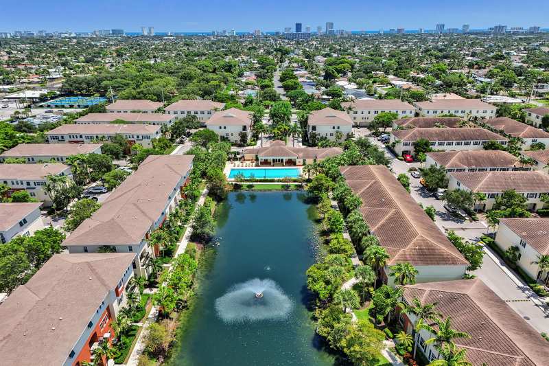 612 SW 3RD Avenue, Pompano Beach FL 33060