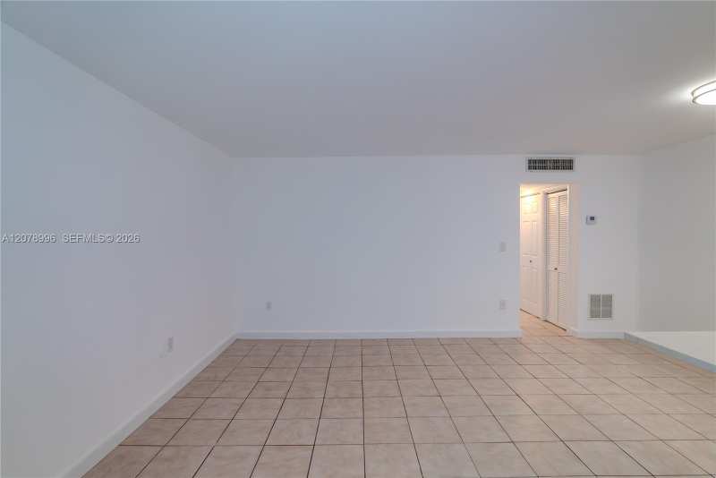 921 Jefferson Ave # 3C, Miami Beach FL 33139