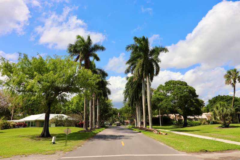3980 OAKS CLUBHOUSE Drive # 511, Pompano Beach FL 33069