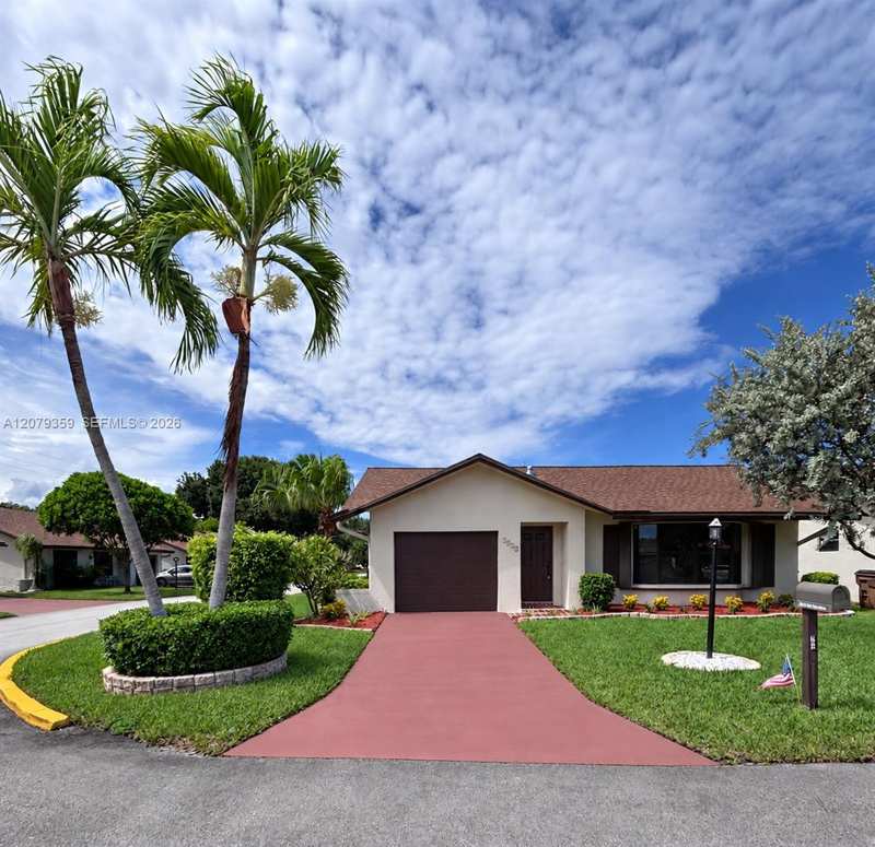 2377 SW 16 Dr, Deerfield Beach FL 33442