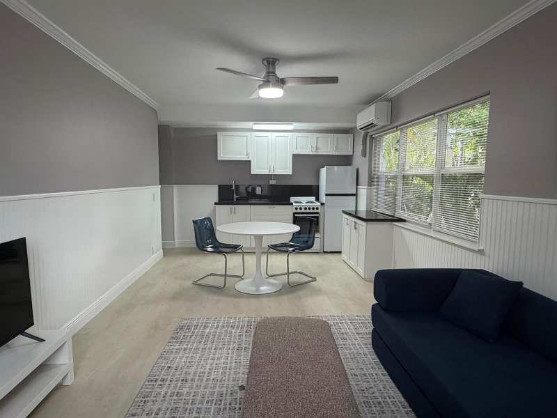220 Washingtonia Avenue, Lauderdale By The Sea FL 33308