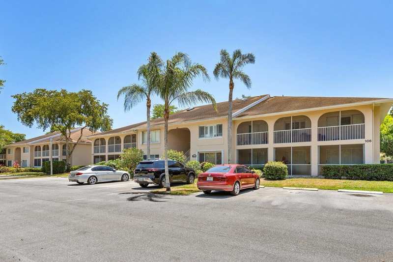13770 ONEIDA Drive # D2, Delray Beach FL 33446