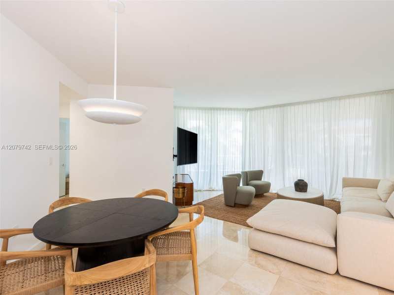 705 Crandon Blvd # 506, Key Biscayne FL 33149