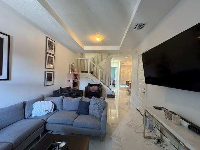 551 PIONEER Way, Royal Palm Beach FL 33411