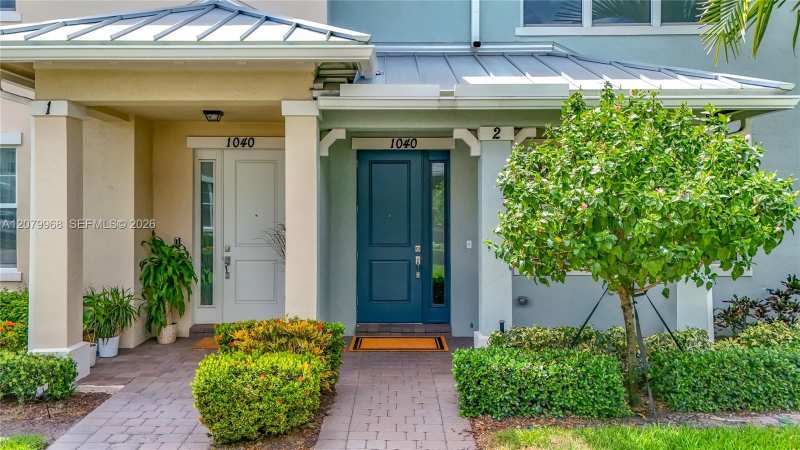 1040 Eucalyptus Dr # 2, Hollywood FL 33021