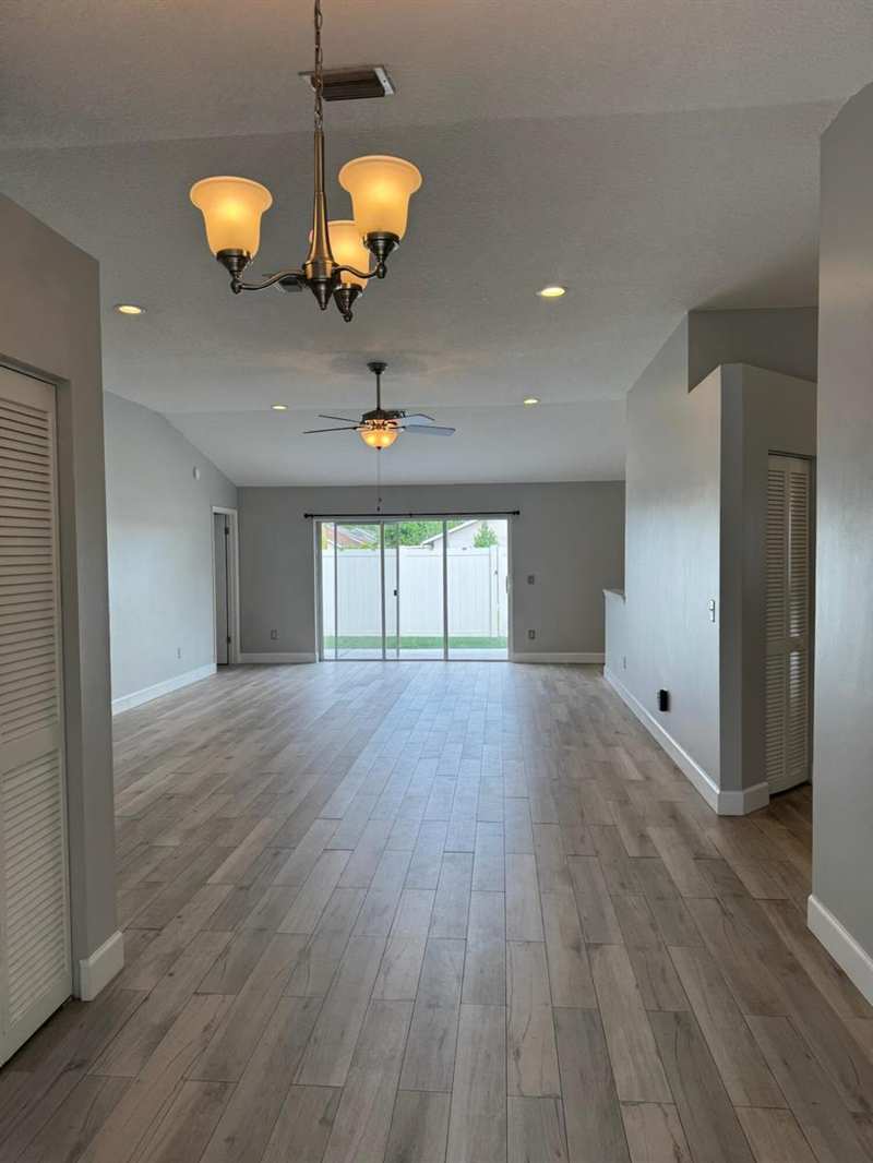 12872 Meadowbend Drive, Wellington FL 33414