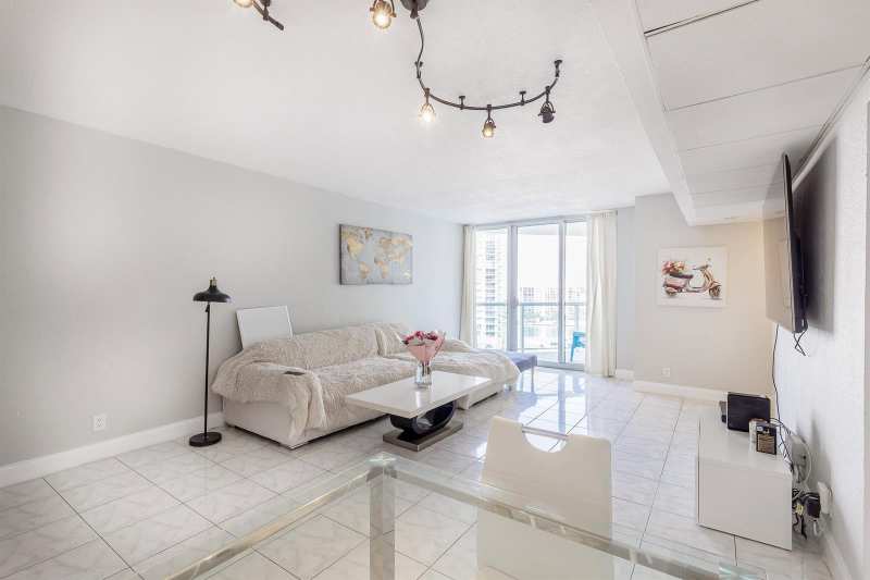 3801 S OCEAN Drive # 10S, Hollywood FL 33019