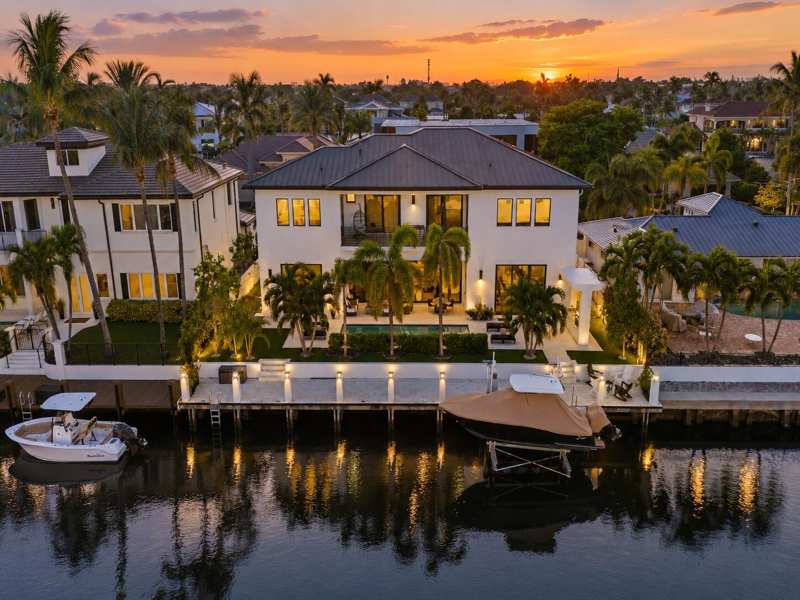 3750 NE 26TH Avenue, Lighthouse Point FL 33064