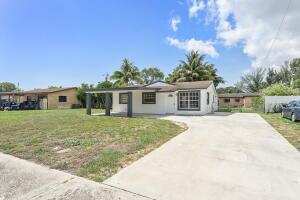 354 NW 4th Place, Deerfield Beach FL 33441