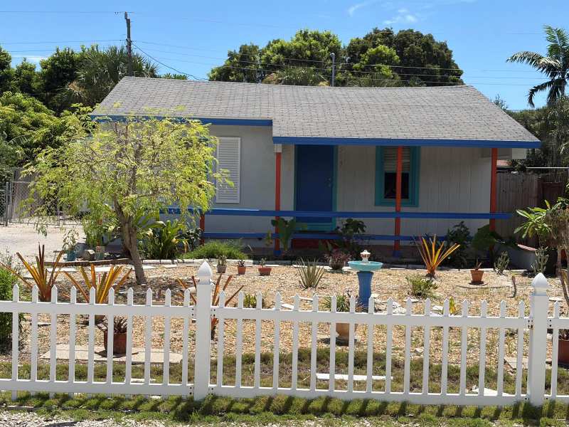 3578 N OLD DIXIE Highway, Delray Beach FL 33483