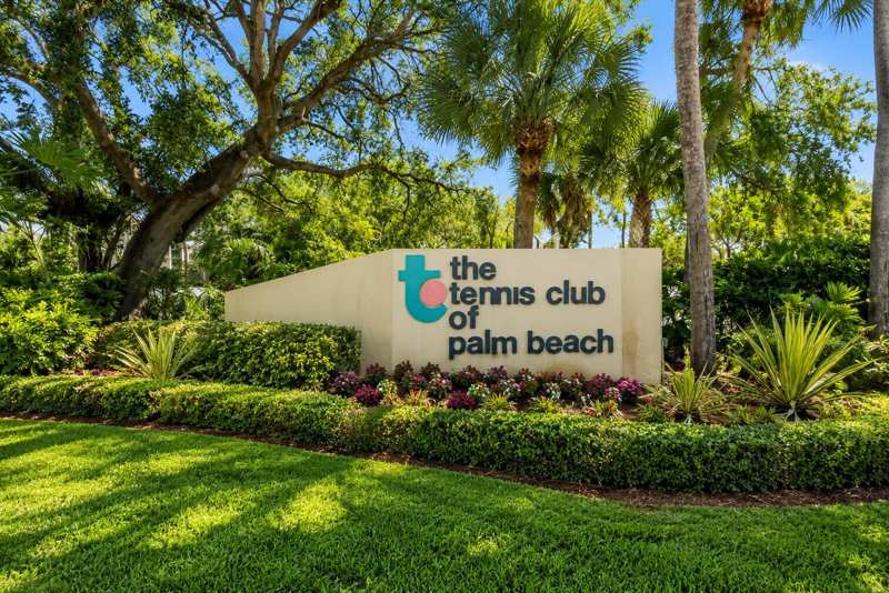 2788 Tennis Club Drive # 101, West Palm Beach FL 33417