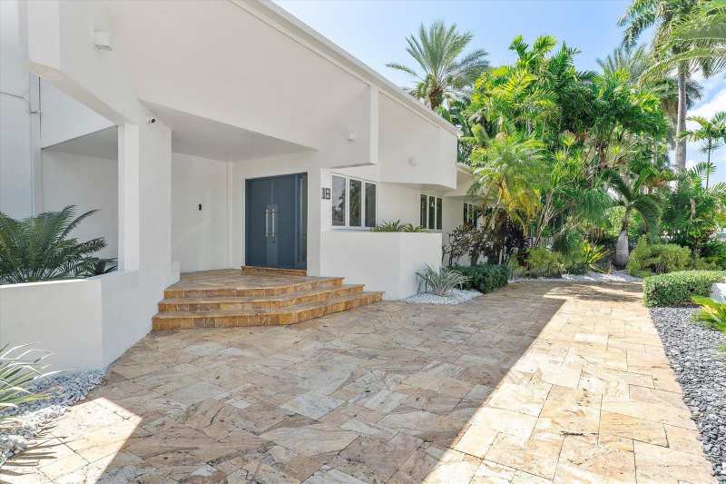 18 Nurmi Drive, Fort Lauderdale FL 33301