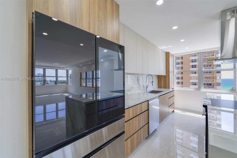 1985 S Ocean Dr # 8Q, Hallandale Beach FL 33009