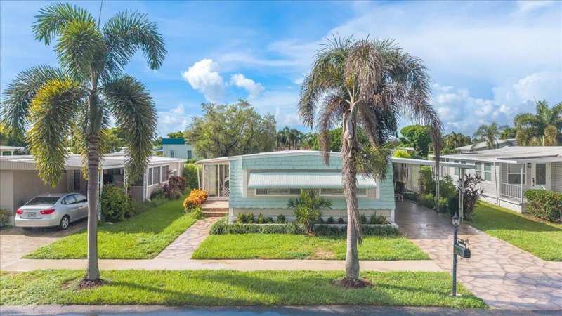 132 NW 53RD Place, Deerfield Beach FL 33064