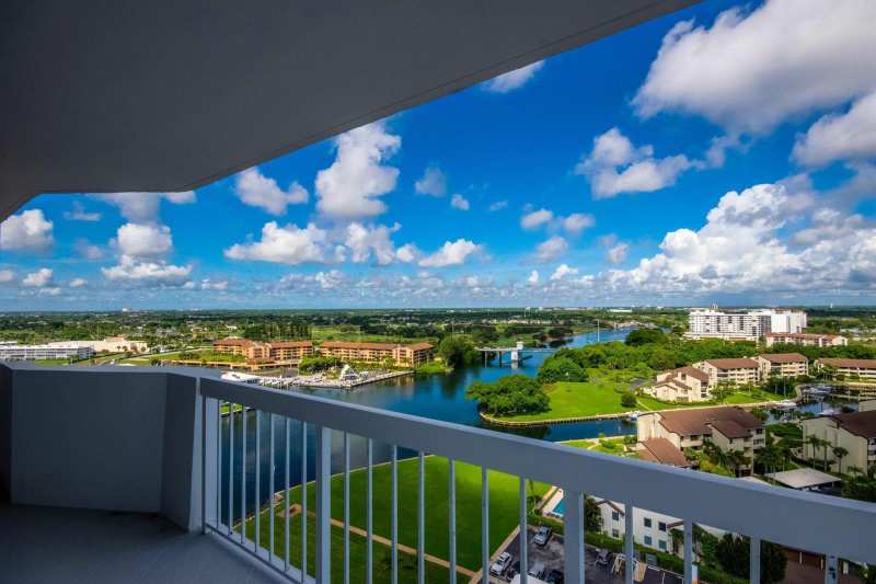 123 Lakeshore Drive # 1945, North Palm Beach FL 33408