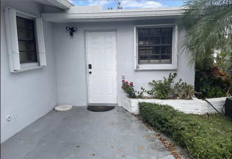 3610 LLOYD Drive # B, Oakland Park FL 33309