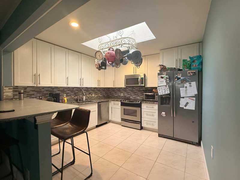 520 NW 7TH Street, Boynton Beach FL 33426