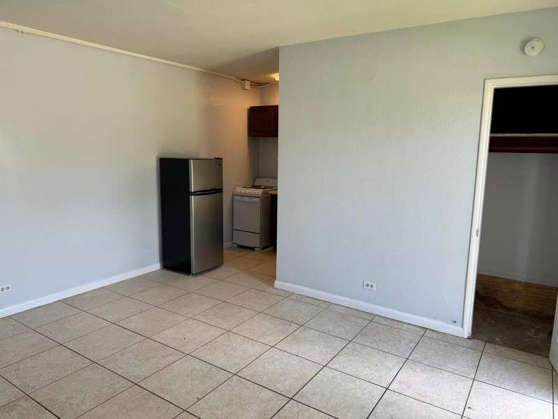 3300 Broadway Avenue # 6, West Palm Beach FL 33407