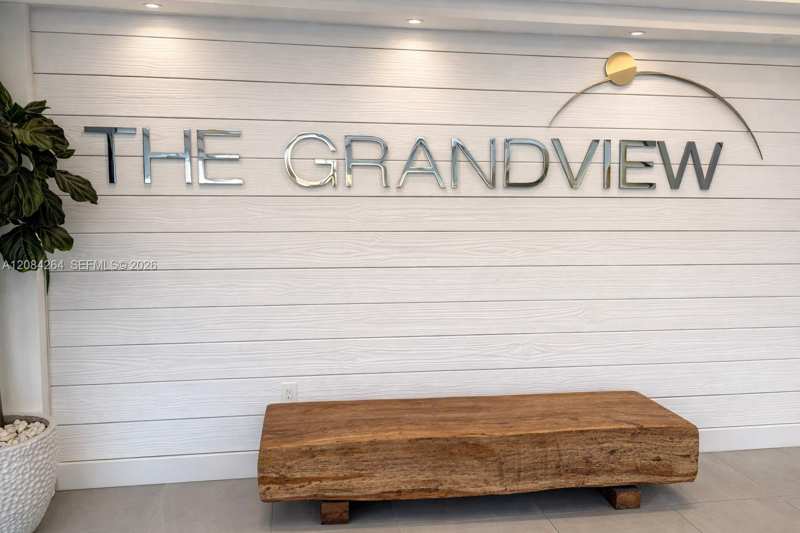 5900 Collins Ave # 1405, Miami Beach FL 33140