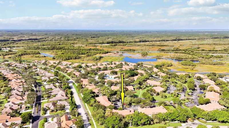 1143 Duncan Circle # 202, Palm Beach Gardens FL 33418