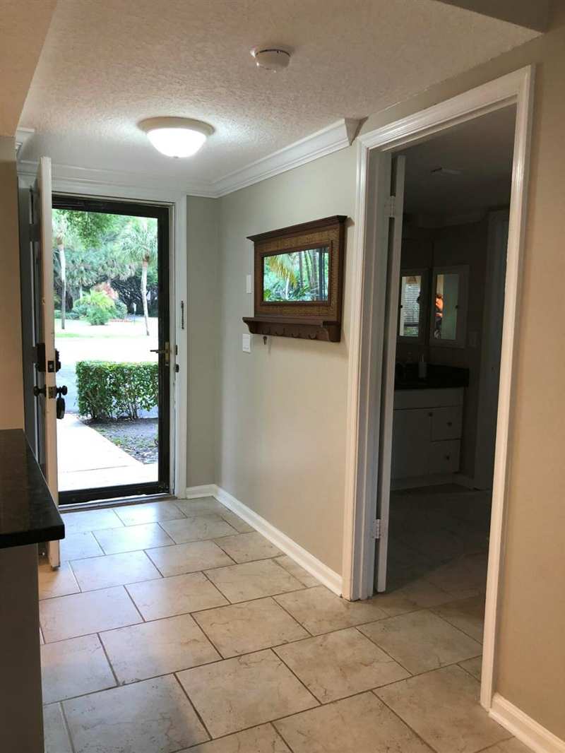 13334 Polo Club Road # 218, Wellington FL 33414