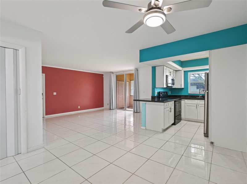 8400 W Sample Road # 203, Coral Springs FL 33065