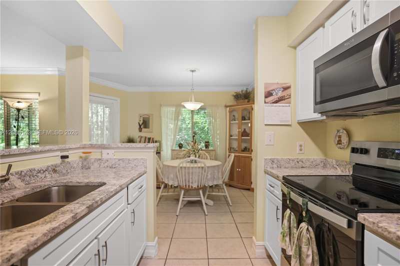 2440 NW 33rd St # 1803, Oakland Park FL 33309