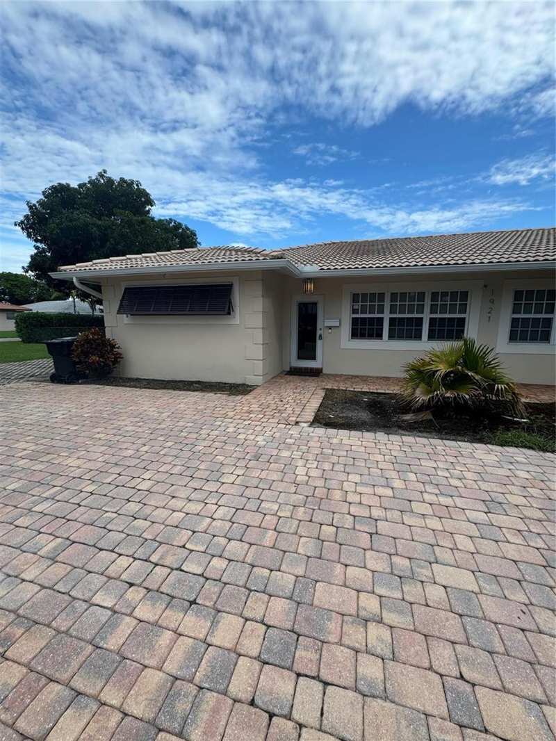 1921 NE 29TH Street, Lighthouse Point FL 33064