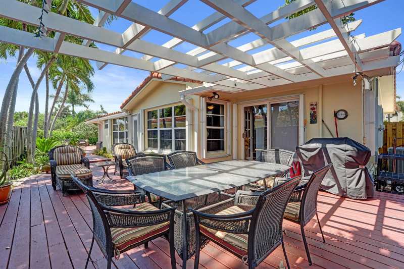 1900 N RIVERSIDE Drive, Pompano Beach FL 33062