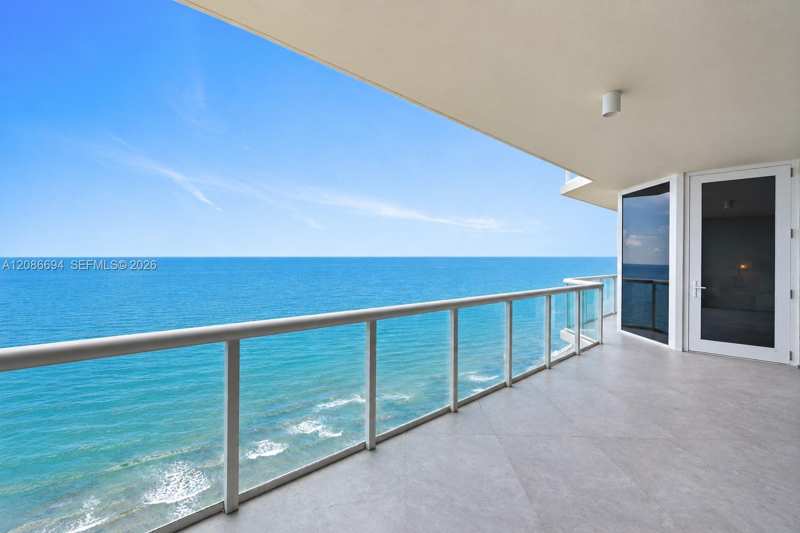 6051 N Ocean Dr # 1601, Hollywood FL 33019