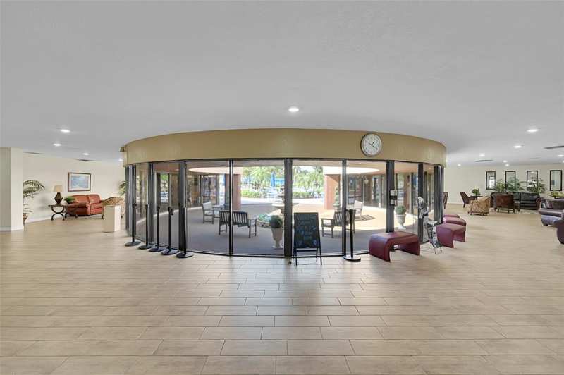 9841 SUNRISE LAKES Boulevard # 310, Sunrise FL 33322