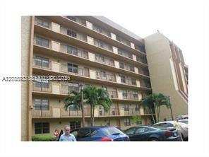 3001 W Rolling Hills Cir # 407, Davie FL 33328