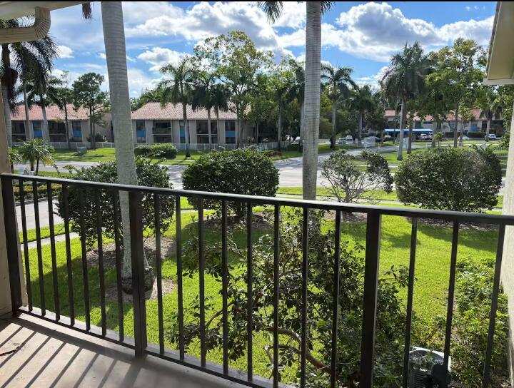 1445 LAKE CRYSTAL Drive, West Palm Beach FL 33411