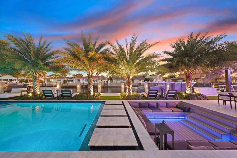 2300 SE 8TH Court, Pompano Beach FL 33062