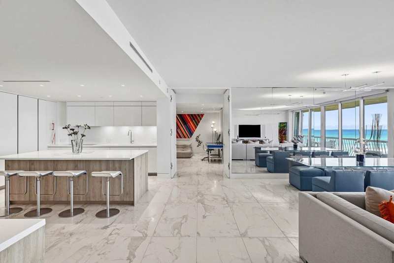 2100 S Ocean Boulevard # 402, Palm Beach FL 33480