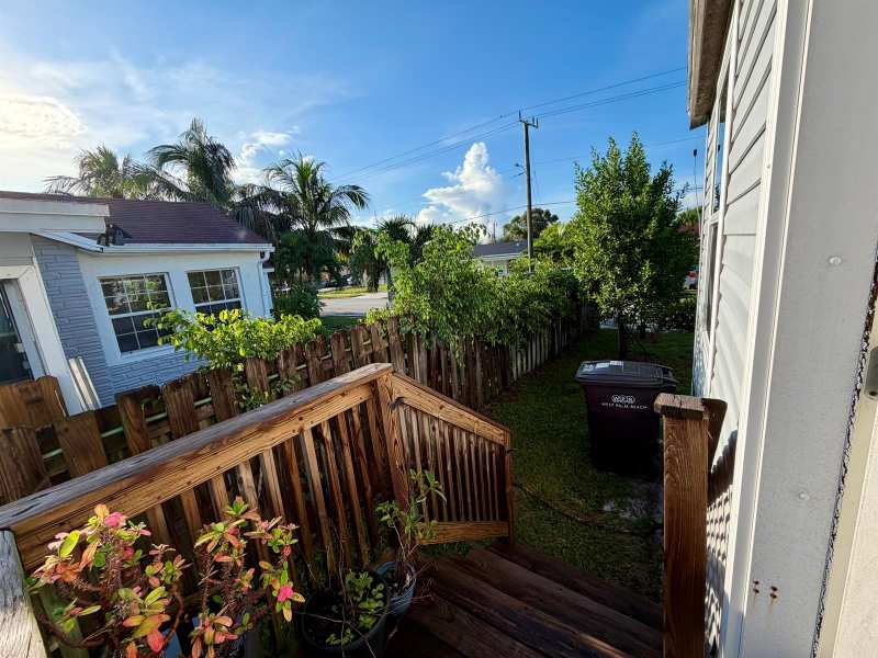 755 RIDGEWOOD Drive, West Palm Beach FL 33405