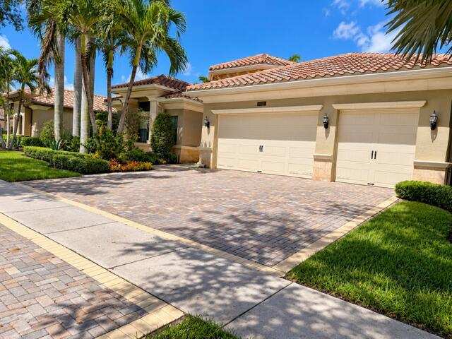 8401 Eagleville Avenue, Delray Beach FL 33446