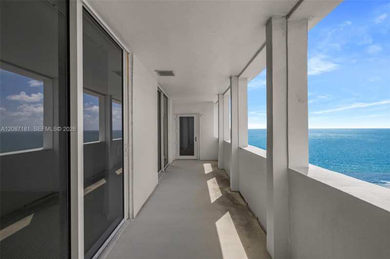 10275 Collins Ave # 1511, Bal Harbour FL 33154