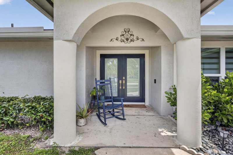 1390 PINE VALLEY Drive, Wellington FL 33414