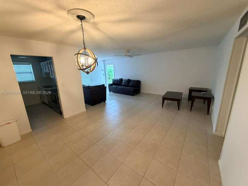 557 High Point Dr # B, Delray Beach FL 33445