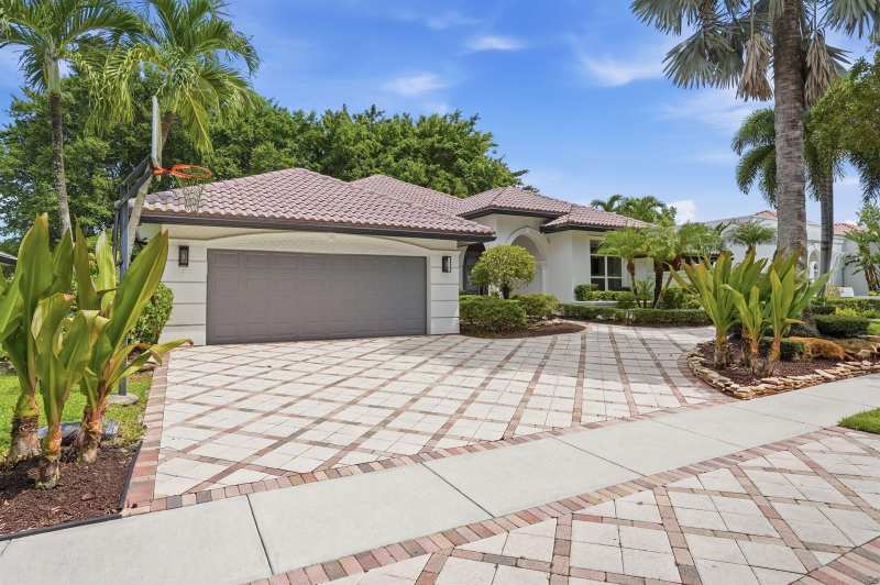 5742 SAINT ANNES Way, Boca Raton FL 33496